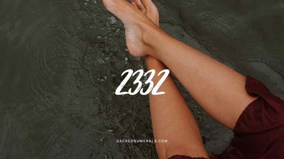 天使數字 2332 象徵信任與愛之間的橋梁